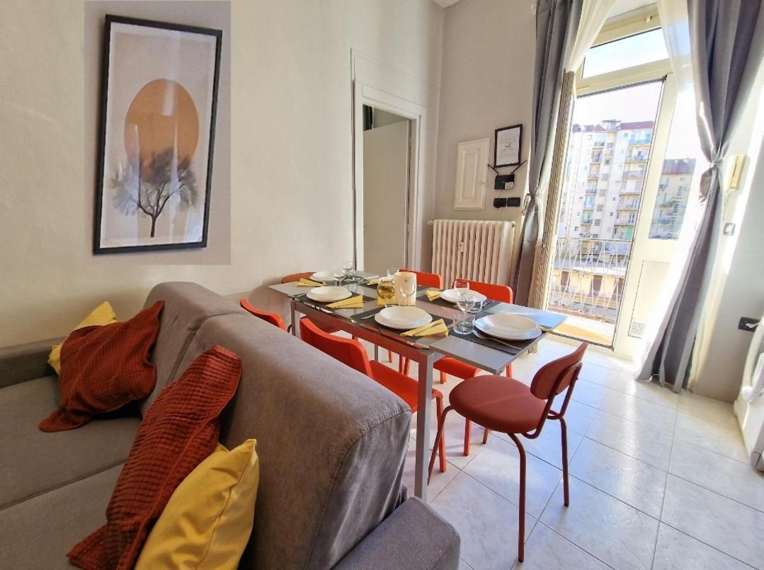 Apartamento Casa Din Din Turín Exterior foto